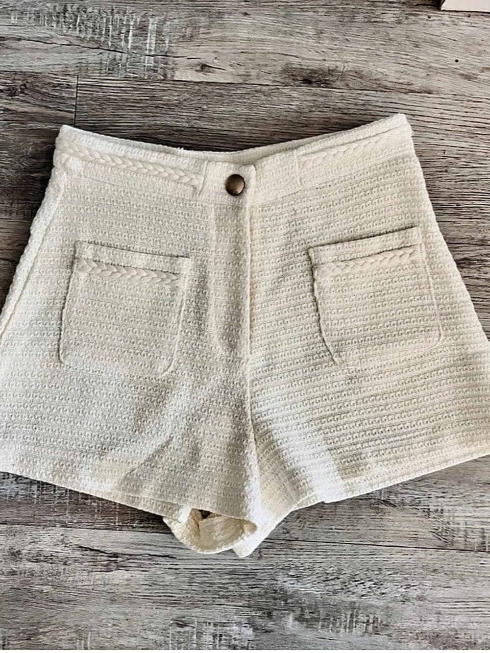 Easy Clothes Ecru Tweed Adrian Shorts Medium
